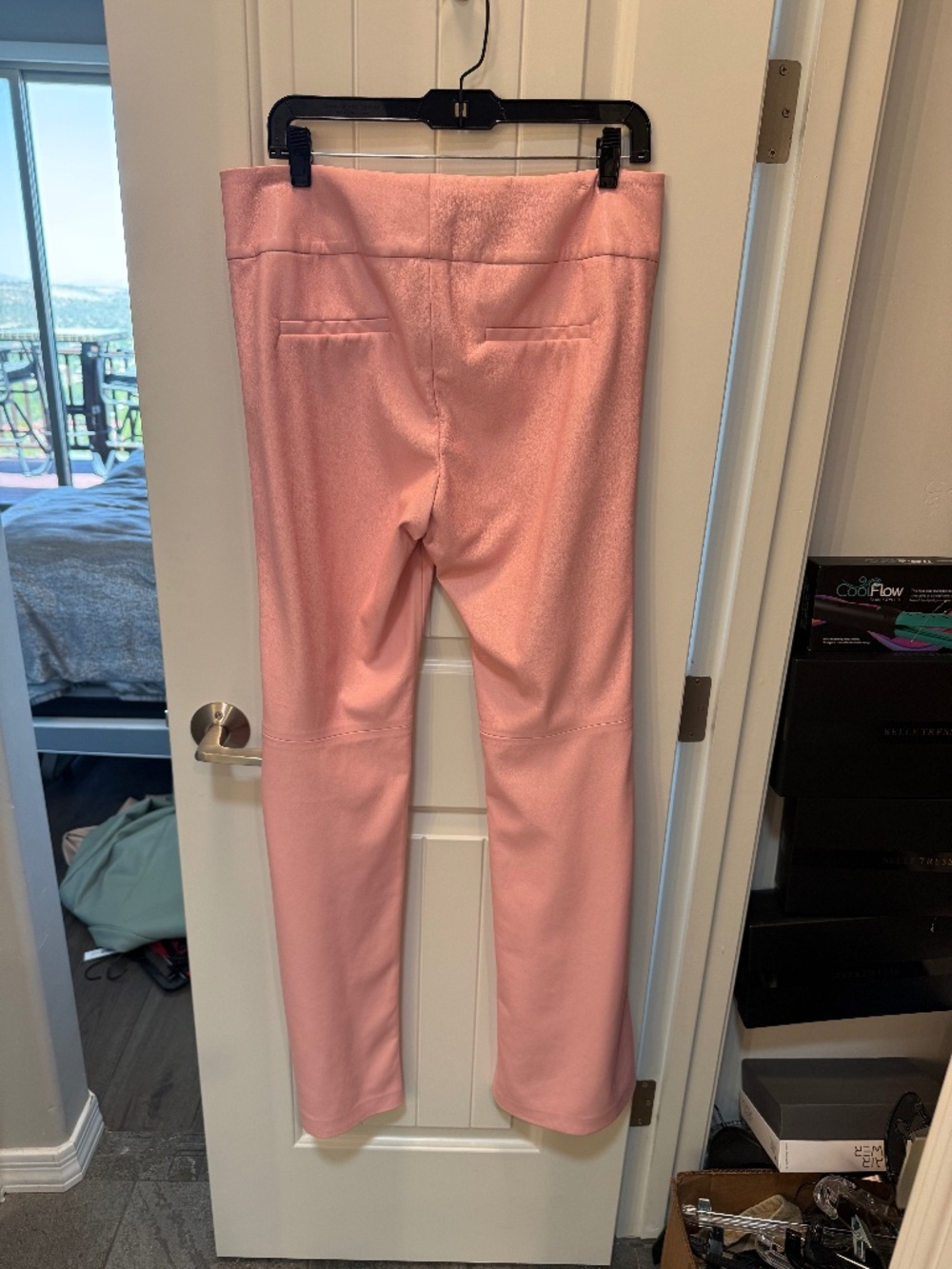 Alice and Olivia Petal Pink vegan leather pant sz 12 - Picture 2 of 3